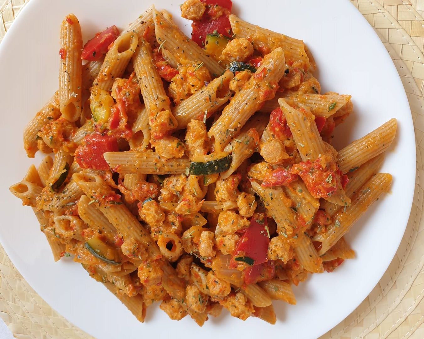 pasta-salsa-verduras-queso-azul